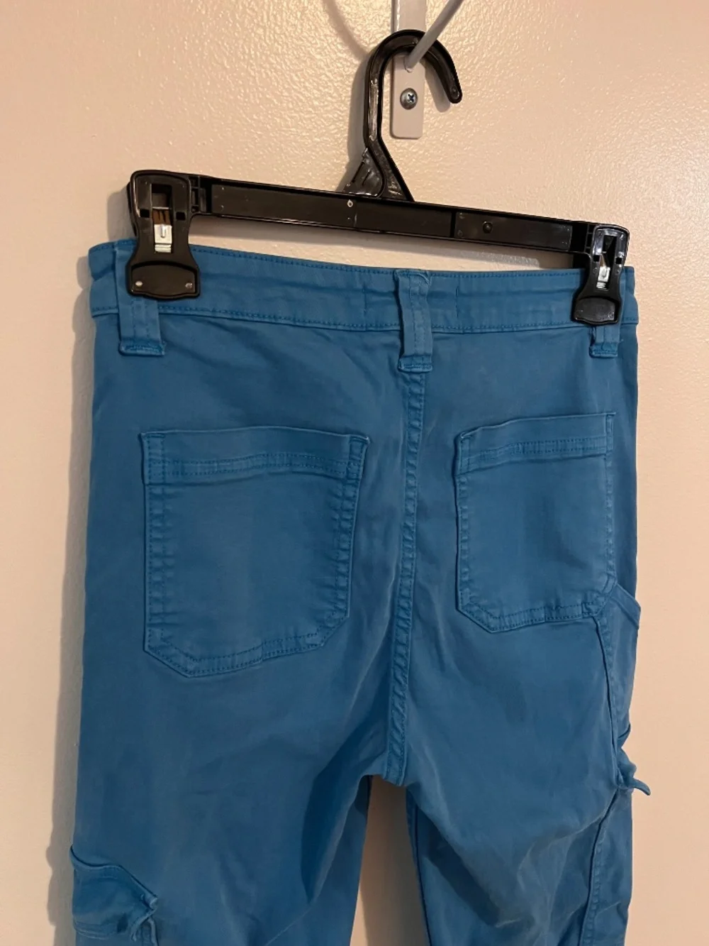 AKIRA blue cargo